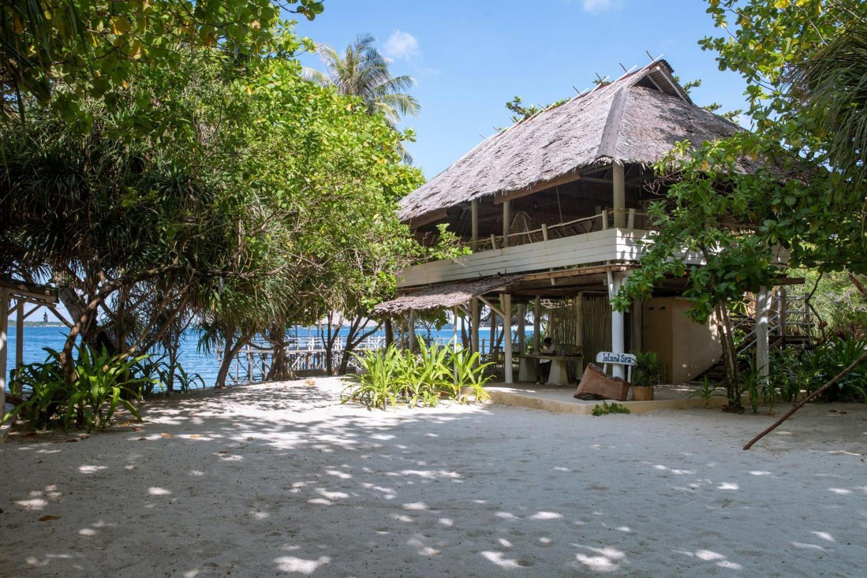 Trikora Club&resort 4* Teluk Bakau